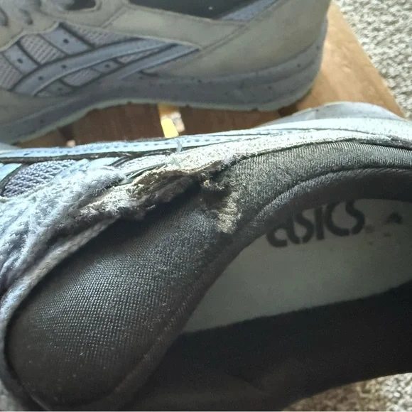 Asics Gel-Lyte Speed in Purple/Grey - Picture 7 of 8